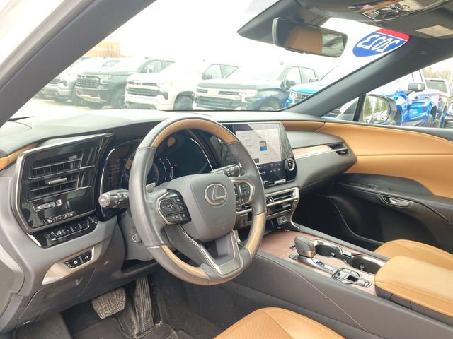Used 2023 Lexus RX 350 Premium w/ Accessory Package AWD/4WD image 10