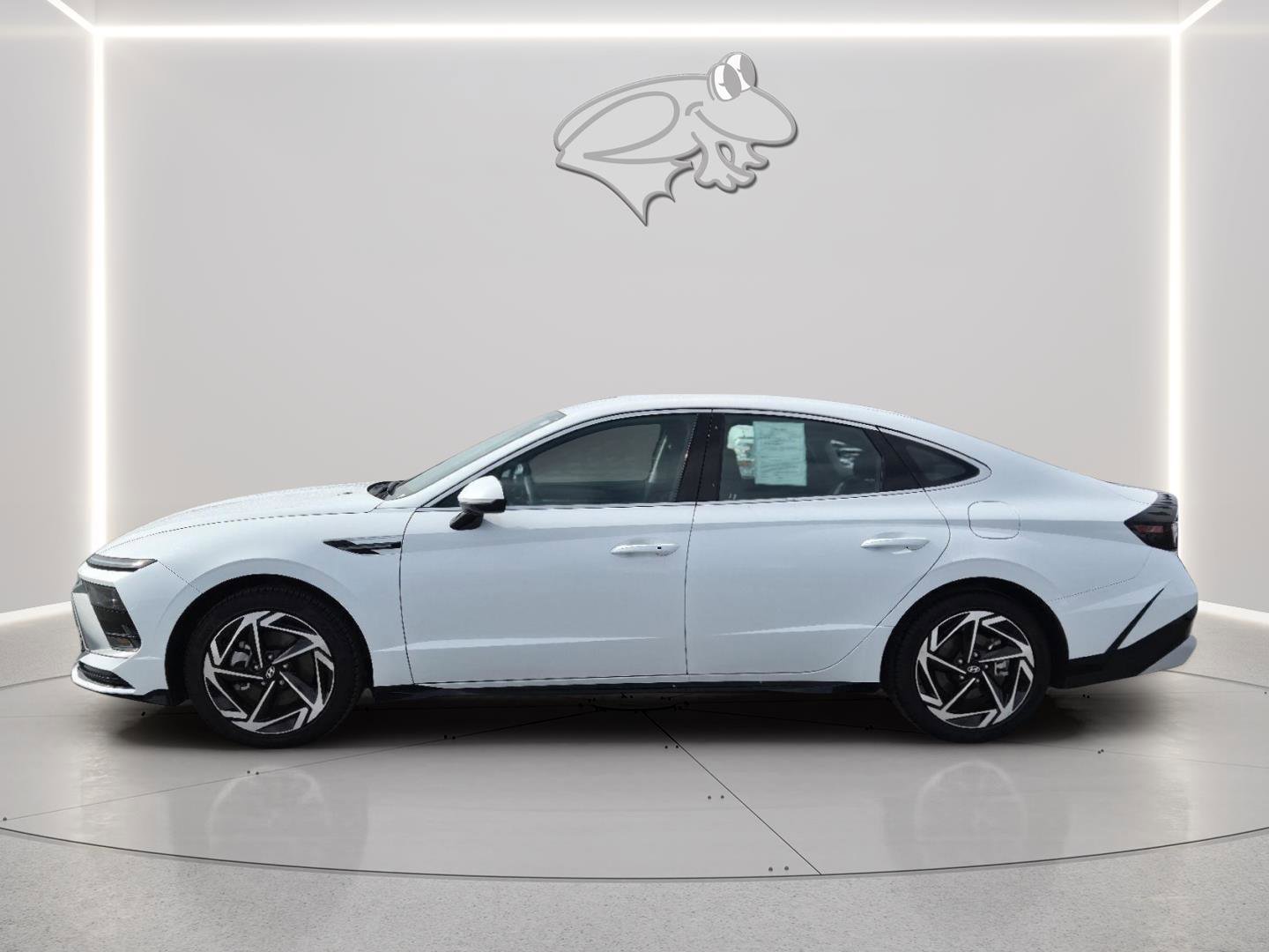 Certified 2026 Hyundai Sonata SEL image 2