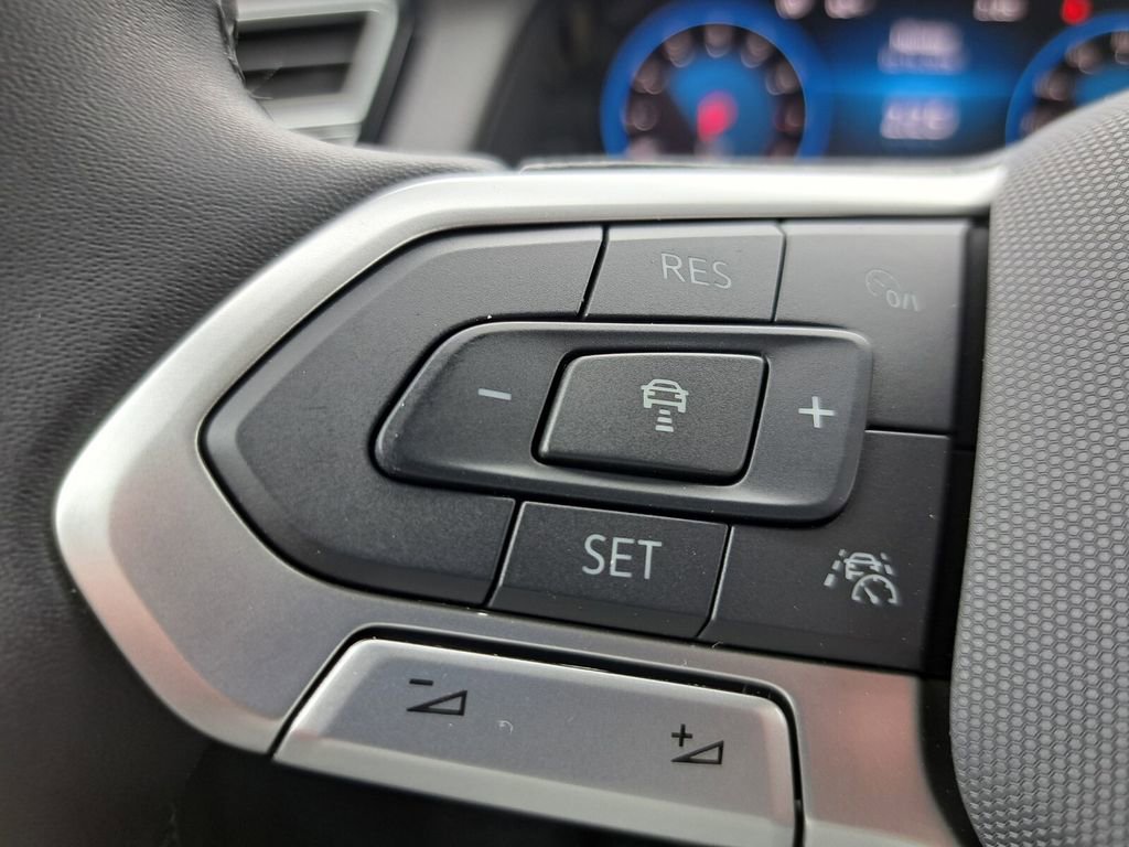 New 2026 Volkswagen Atlas Peak Edition AWD/4WD image 15