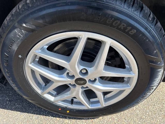 Certified 2024 Ford Edge SEL w/ Convenience Package AWD/4WD image 11