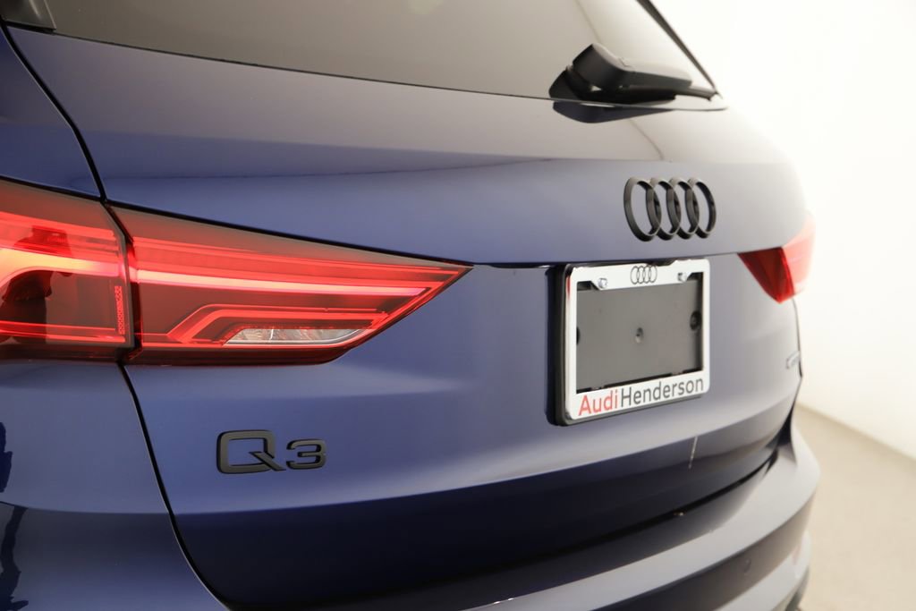 Used 2025 Audi Q3 2.0T Premium w/ Convenience Package image 31