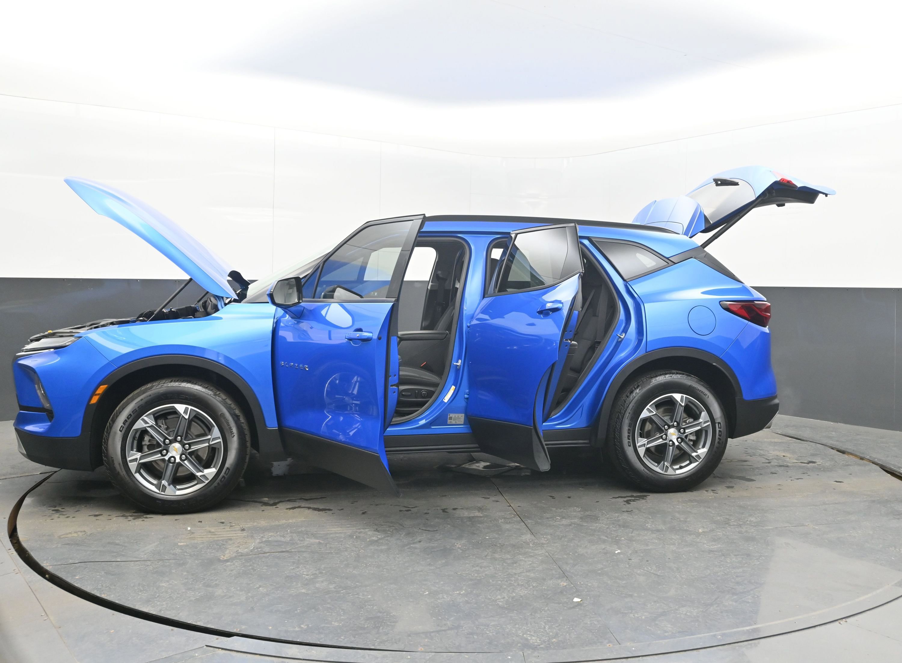 Certified 2024 Chevrolet Blazer LT w/ Convenience Package image 42