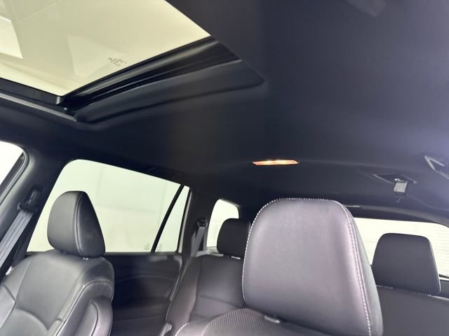 Used 2023 Honda Passport EX-L image 12