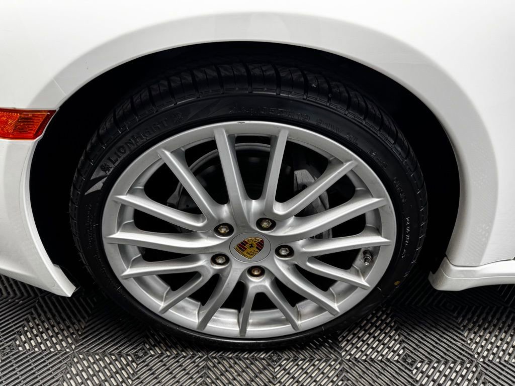 Used 2007 Porsche Boxster RWD image 32