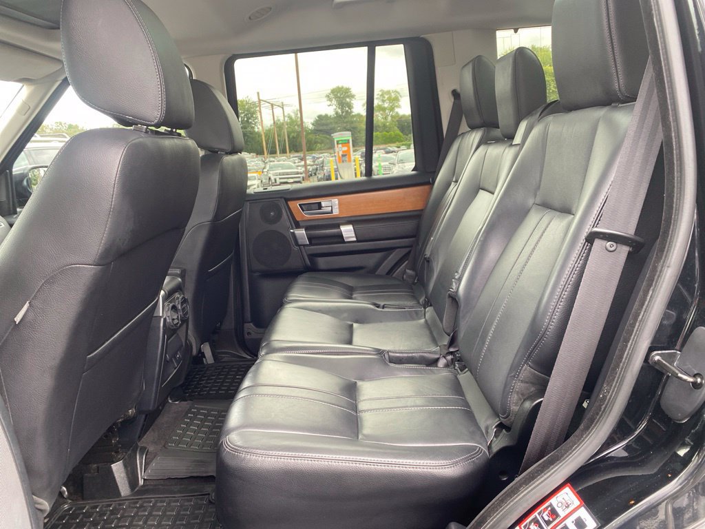 Used 2015 Land Rover LR4 HSE AWD/4WD image 14
