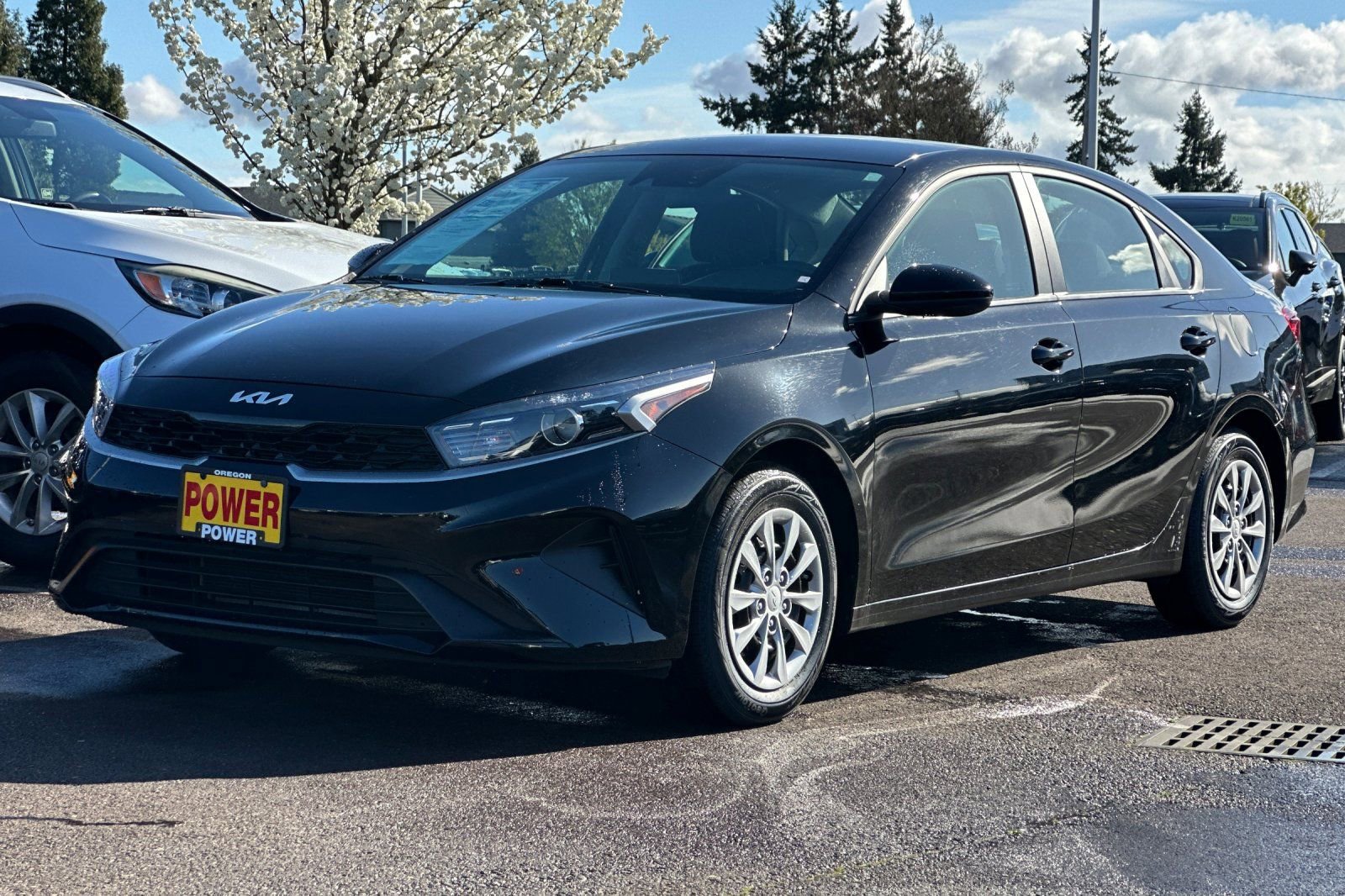 Used 2023 Kia Forte LX image 8