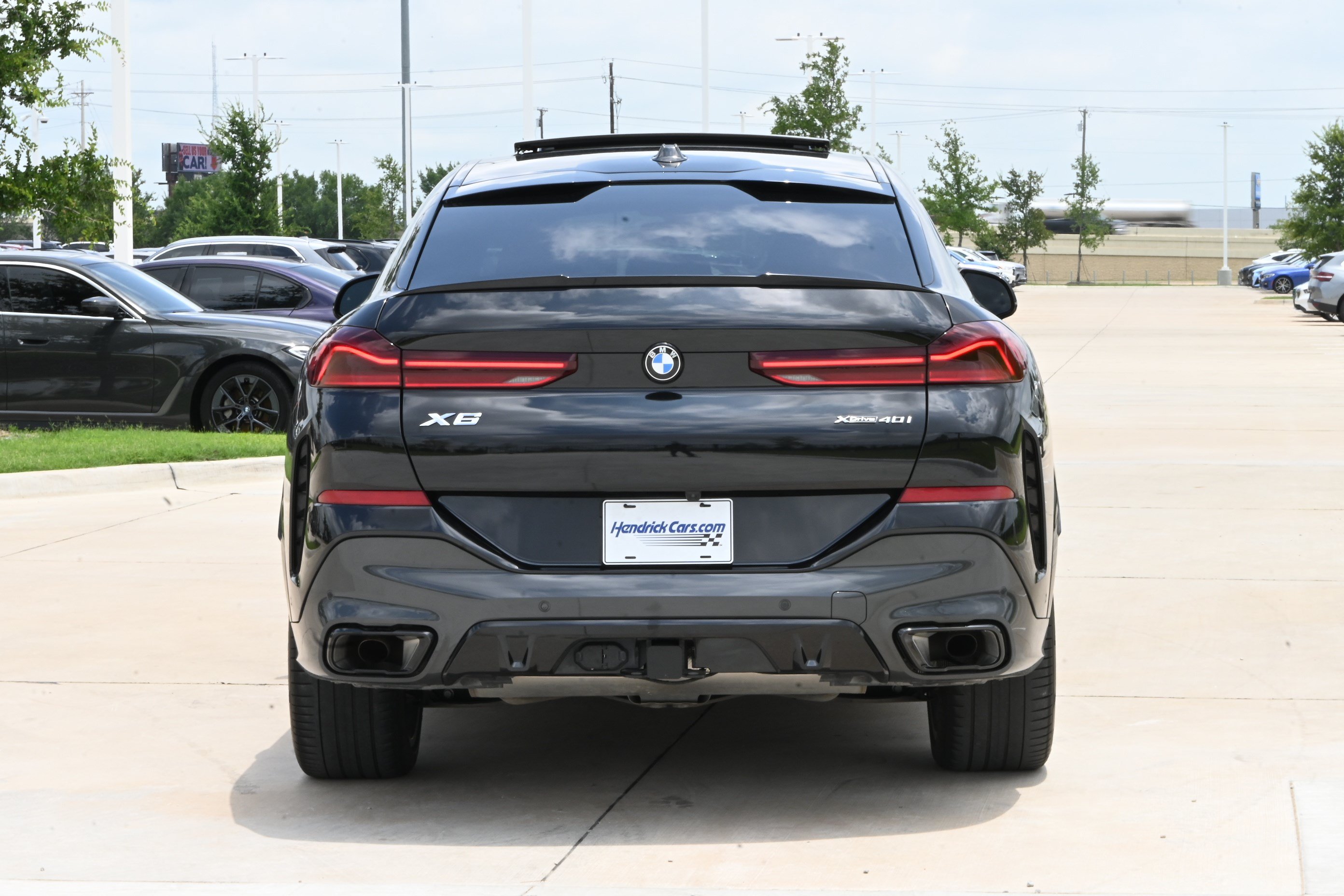 Certified 2025 BMW X6 xDrive40i w/ Executive Package AWD/4WD image 8