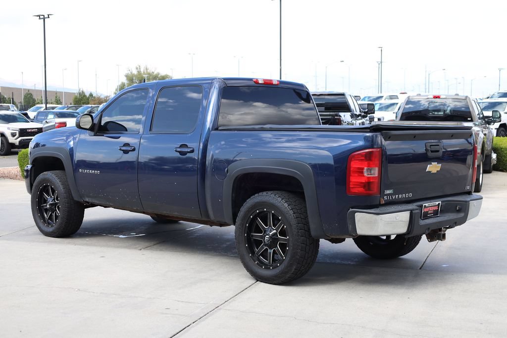 Used 2011 Chevrolet Silverado 1500 LTZ AWD/4WD image 4
