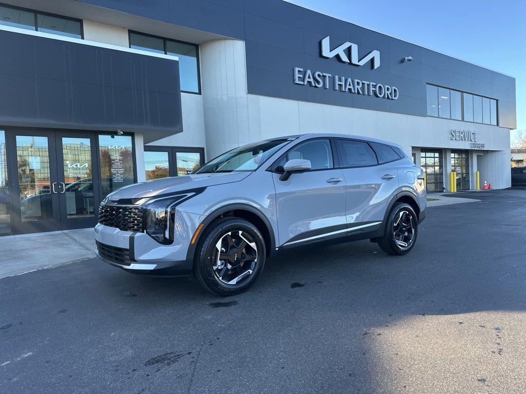 New 2026 Kia Sportage S