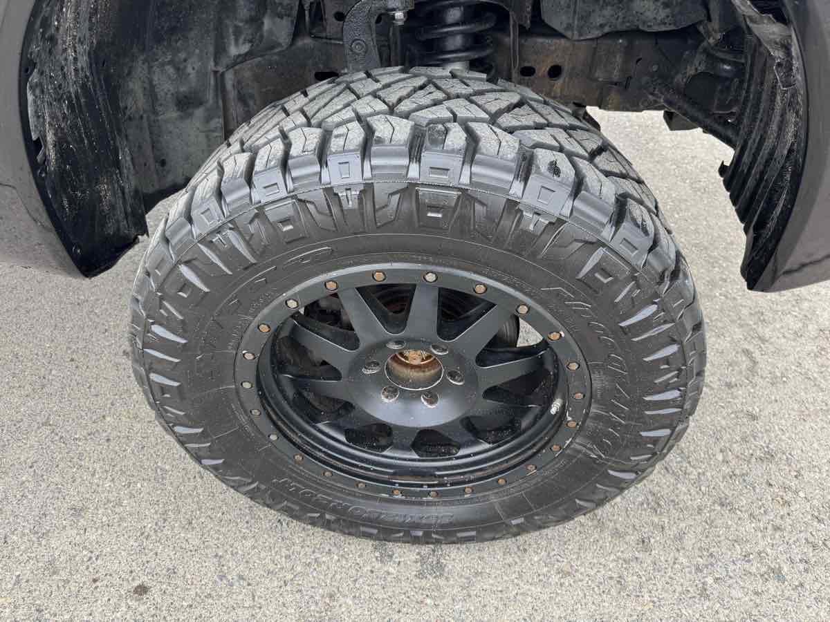 Used 2012 Nissan Titan S image 34