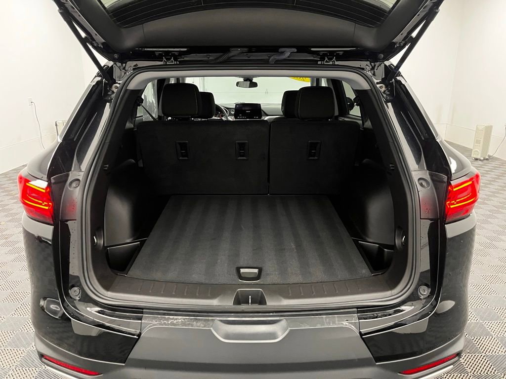 Used 2024 Chevrolet Blazer LT image 10