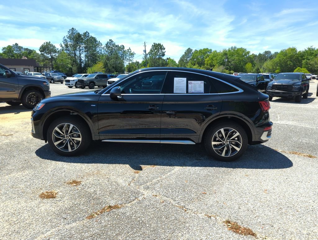 Used 2022 Audi Q5 2.0T Premium w/ Convenience Package image 8