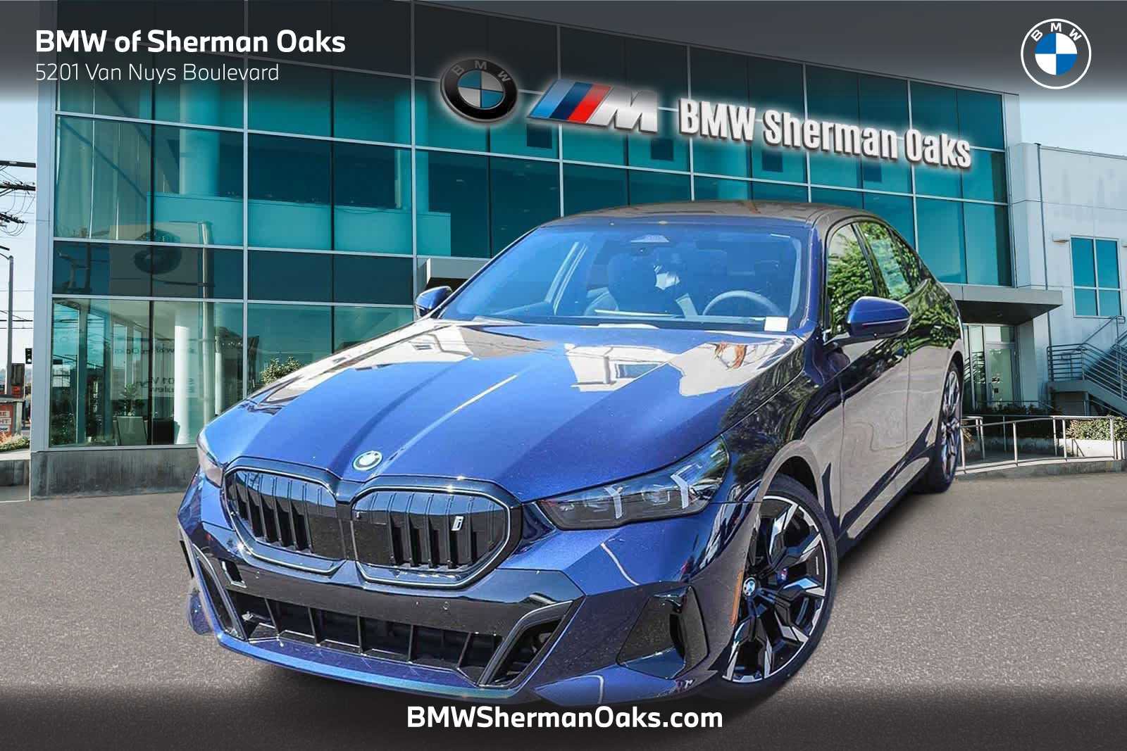 New 2026 BMW i5 eDrive40 w/ M Sport Package