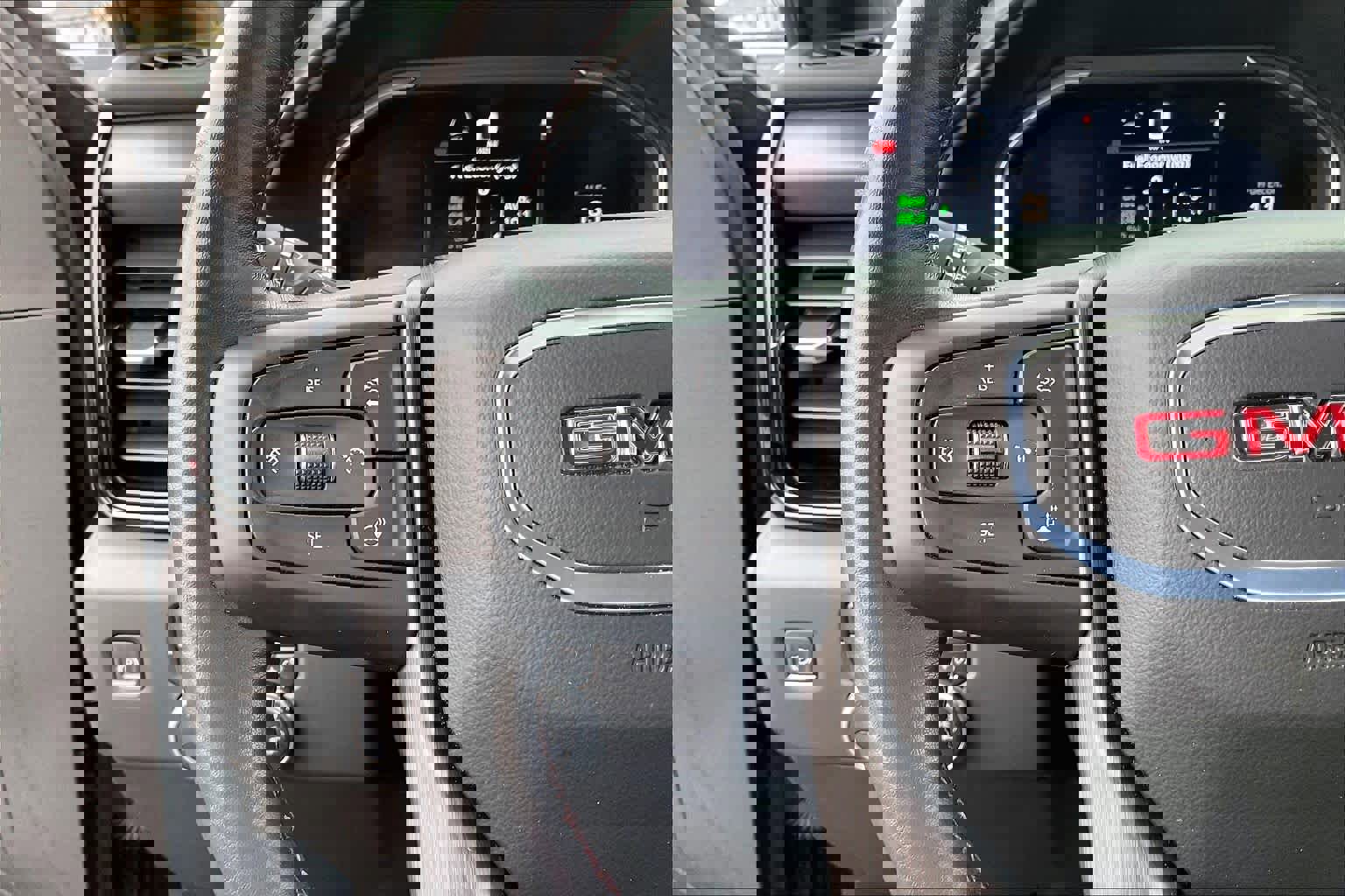 Used 2024 GMC Sierra 2500 AT4X image 19