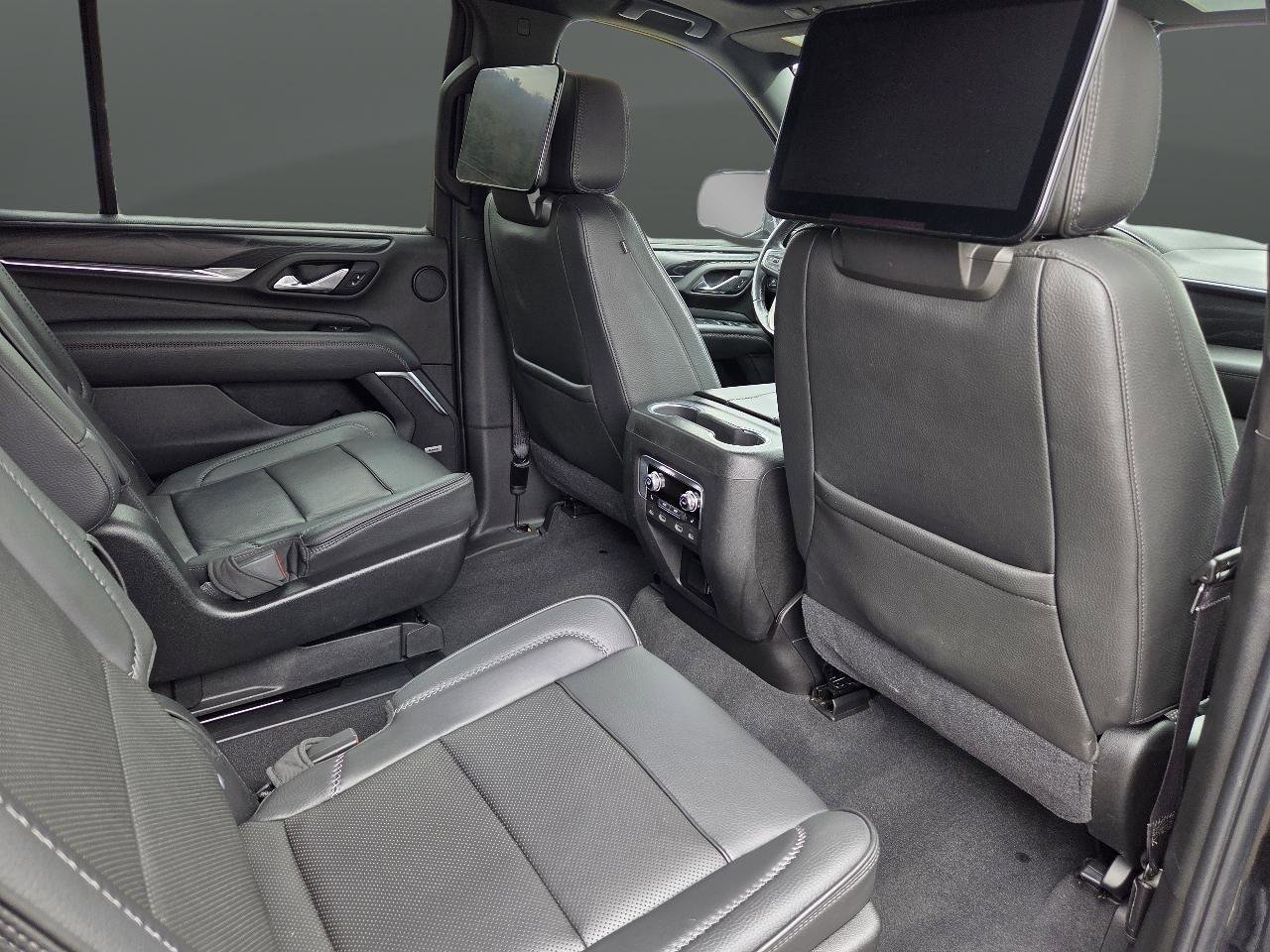 Used 2021 GMC Yukon Denali w/ Denali Ultimate Package image 21