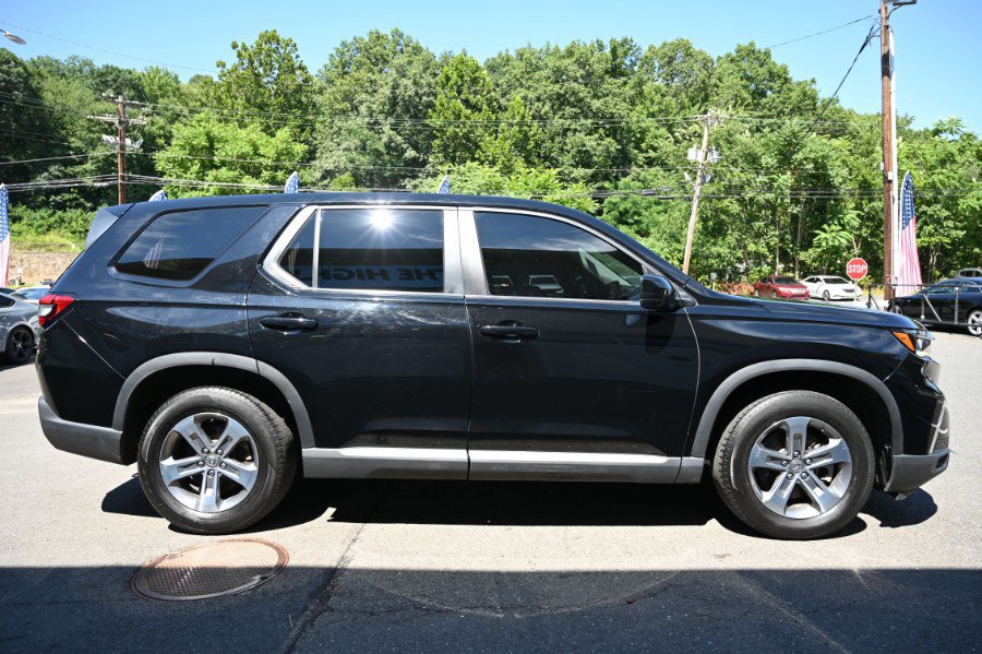 Used 2023 Honda Pilot EX-L image 6