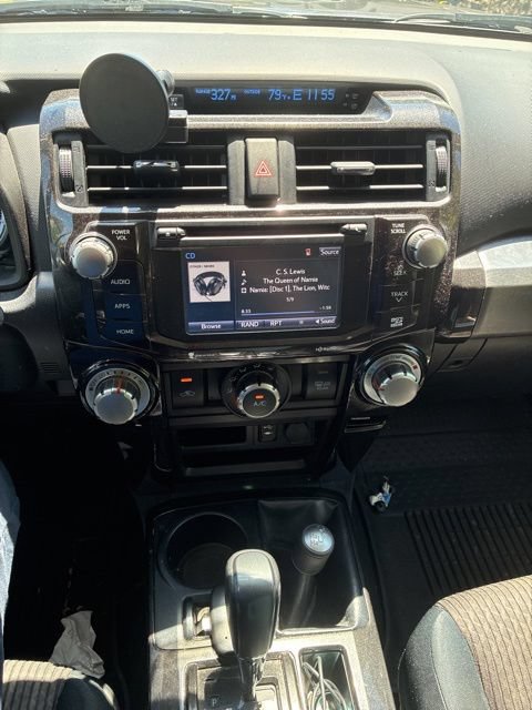 Used 2014 Toyota 4Runner Trail AWD/4WD image 11
