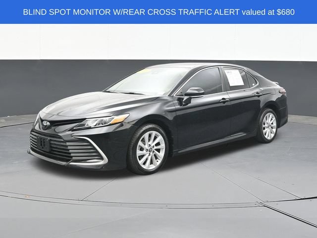 Used 2023 Toyota Camry LE w/ Convenience Package FWD image 3