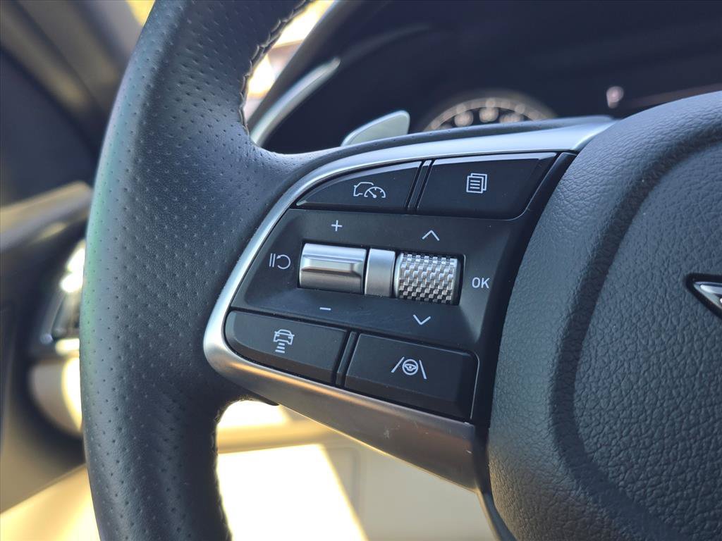 Used 2026 Genesis G70 2.5T RWD image 20