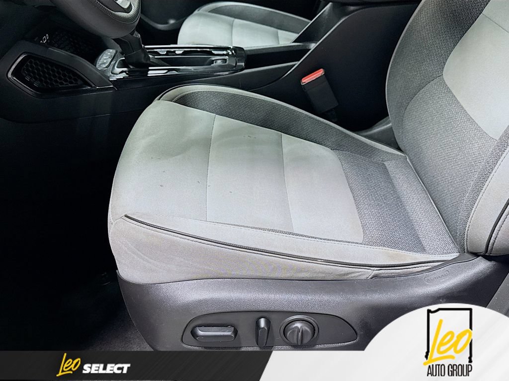 Used 2021 Chevrolet TrailBlazer LT AWD/4WD image 21