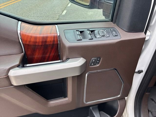 Used 2020 Ford F350 King Ranch w/ King Ranch Ultimate Package AWD/4WD image 8