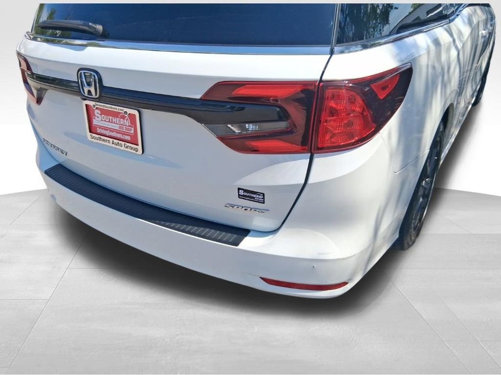 Used 2023 Honda Odyssey Sport image 10
