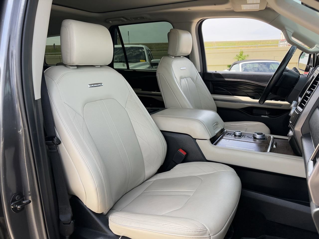 Used 2021 Ford Expedition Platinum AWD/4WD image 33