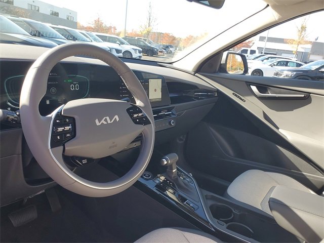 New 2026 Kia Niro SX image 13