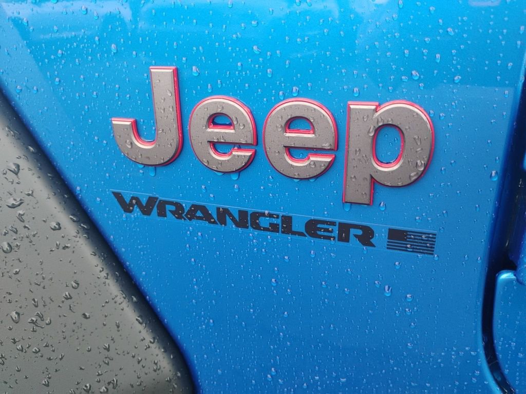 New 2026 Jeep Wrangler Rubicon w/ Xtreme 35 Tire Package image 11