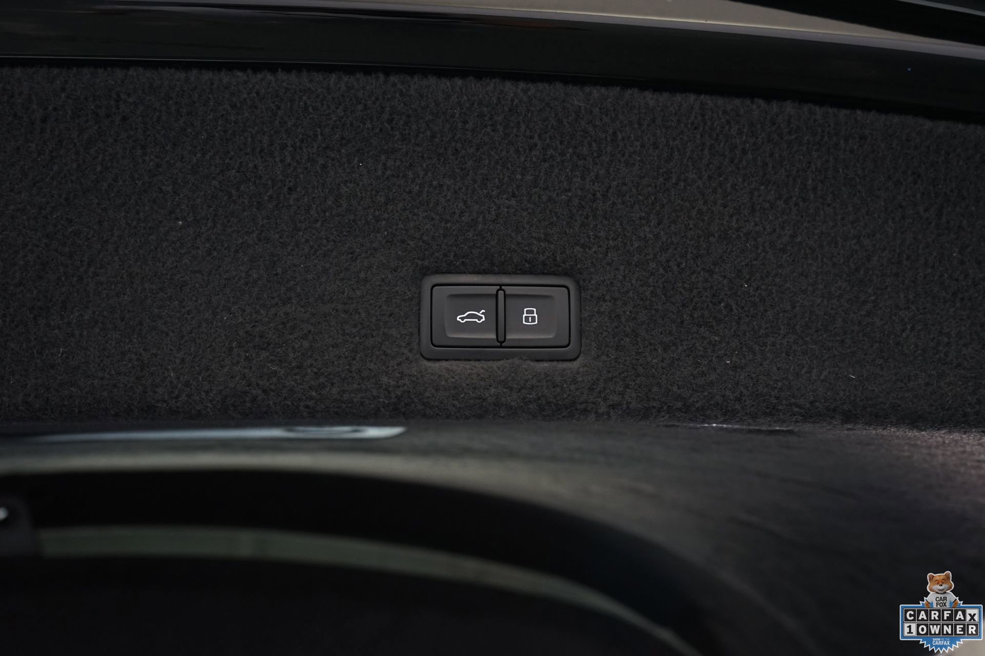 Used 2021 Lamborghini Urus image 36