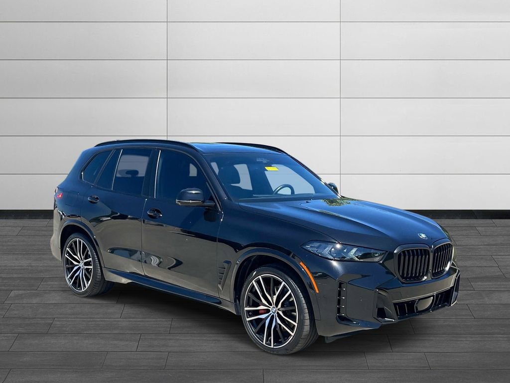 Used 2024 BMW X5 xDrive40i w/ M Sport Package AWD/4WD image 7