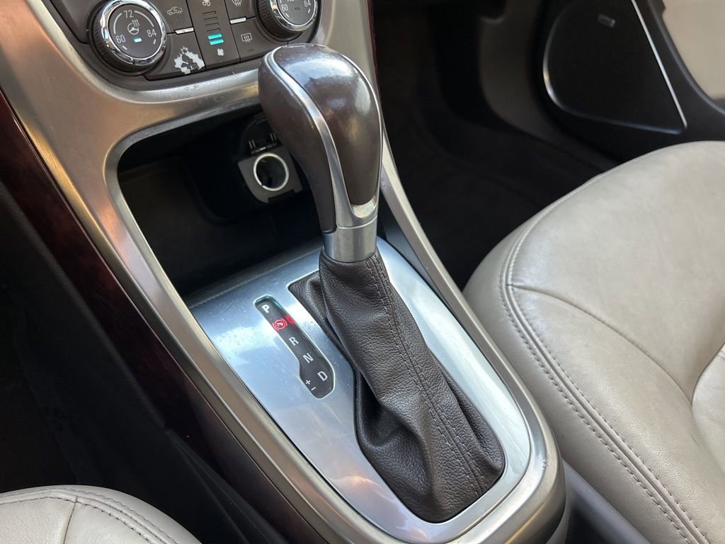 Used 2013 Buick Verano Premium image 36