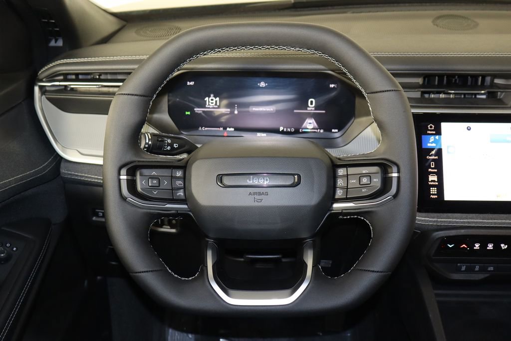 New 2026 Jeep Cherokee Laredo image 7