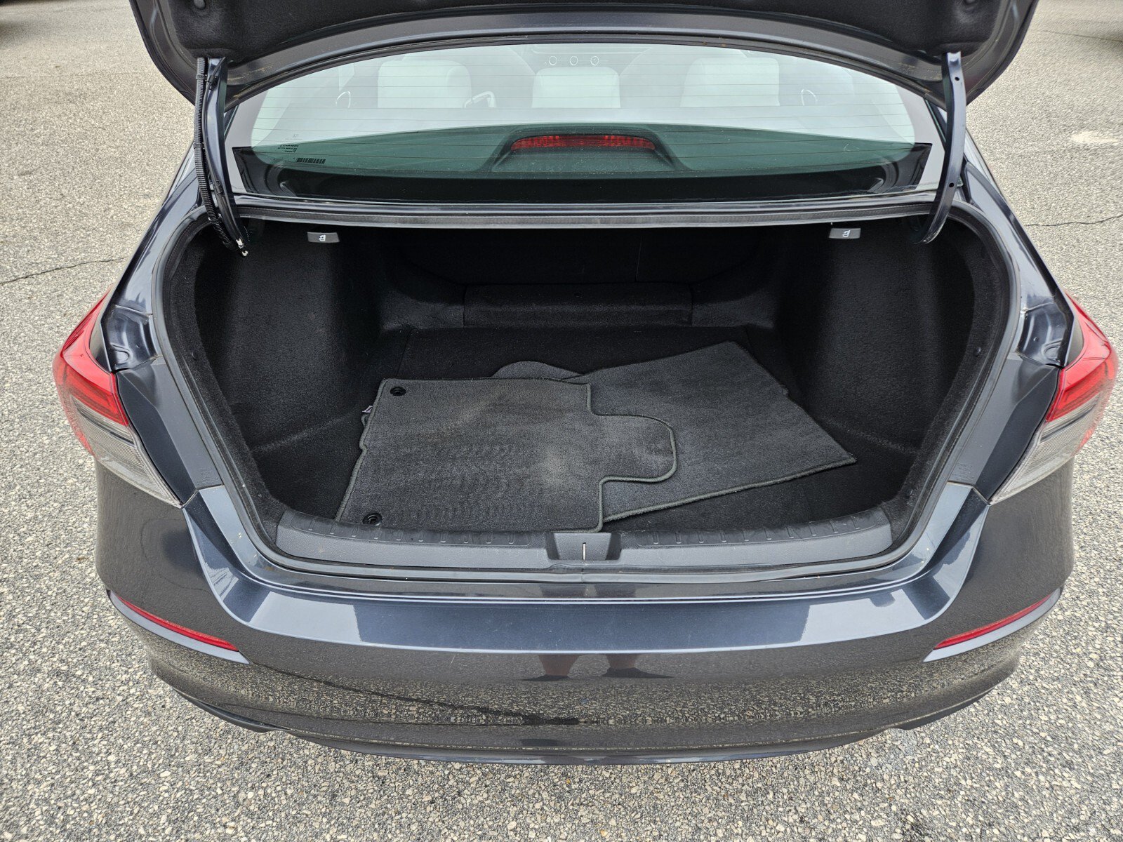 Used 2022 Honda Civic EX image 17