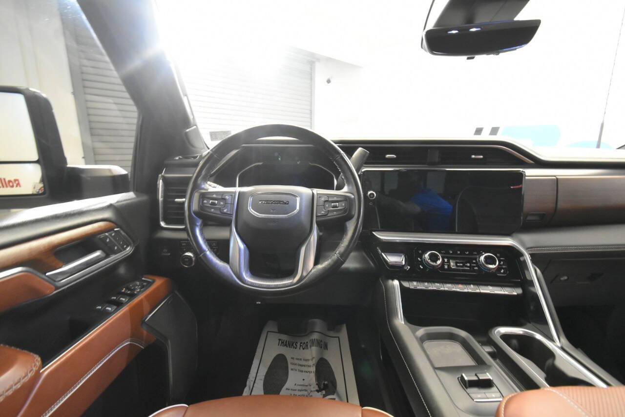 Used 2024 GMC Sierra 2500 Denali Ultimate w/ Max Trailering Package AWD/4WD image 20