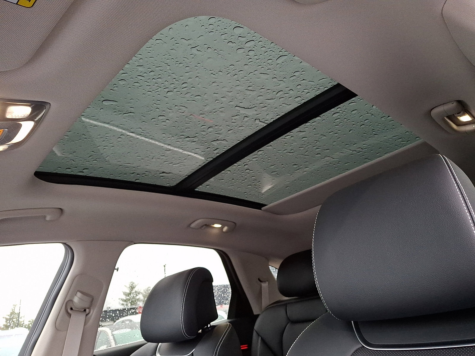 Used 2026 Genesis Electrified GV70 image 21