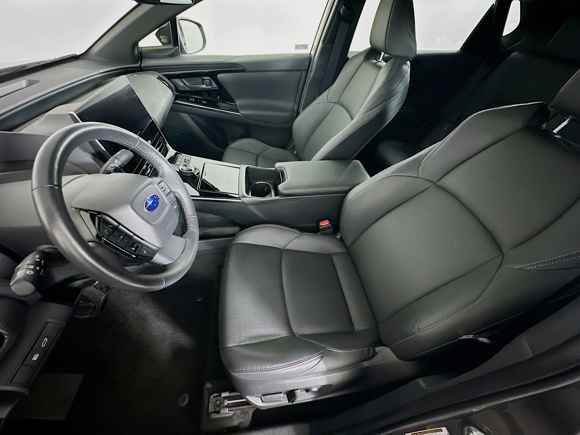 Used 2023 Subaru Solterra AWD image 13