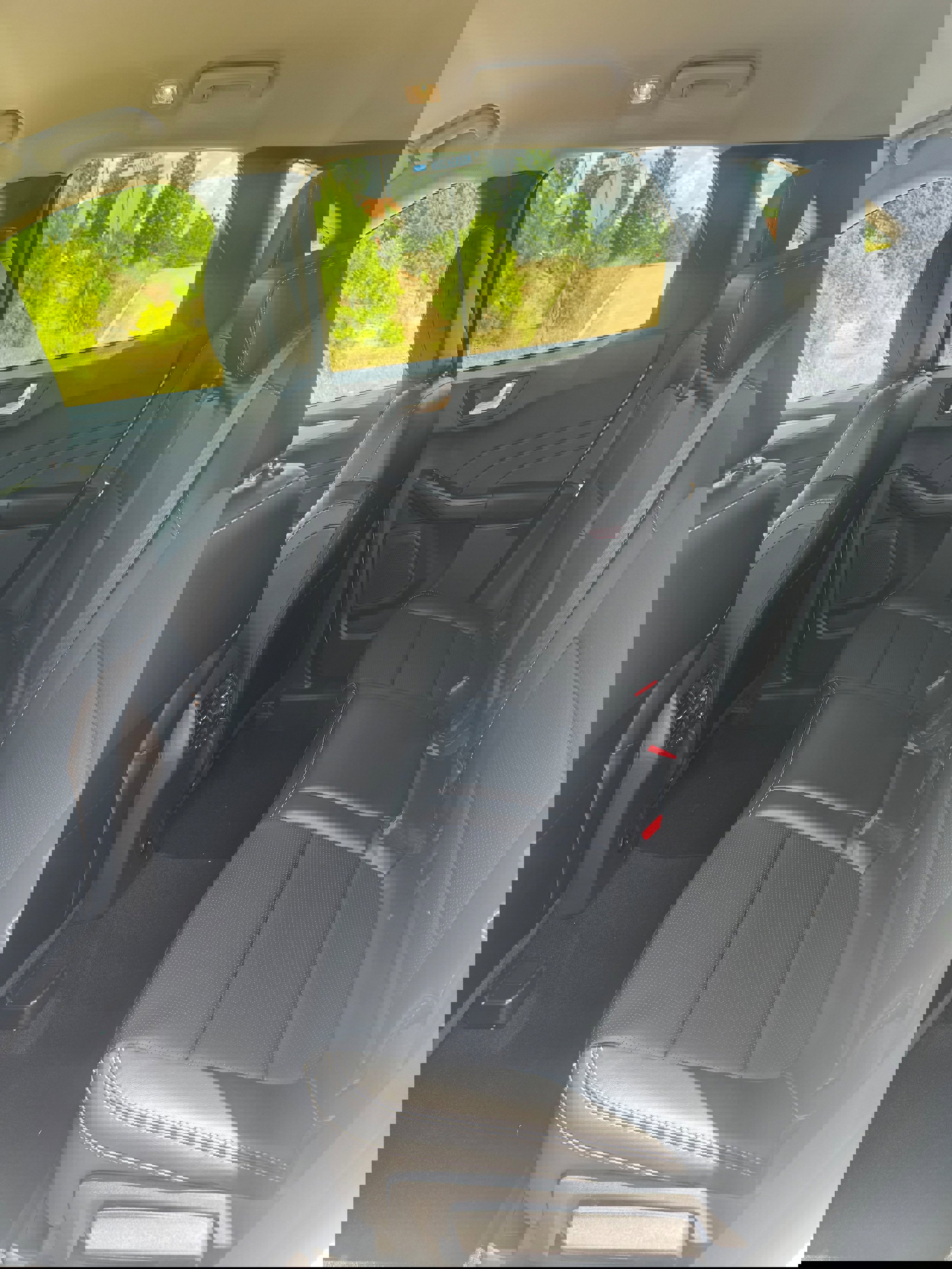 Used 2024 Ford Escape Platinum image 31