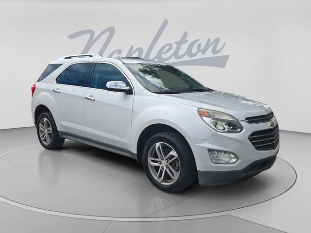 Used 2016 Chevrolet Equinox LTZ w/ Enhanced Convenience Package FWD image 3