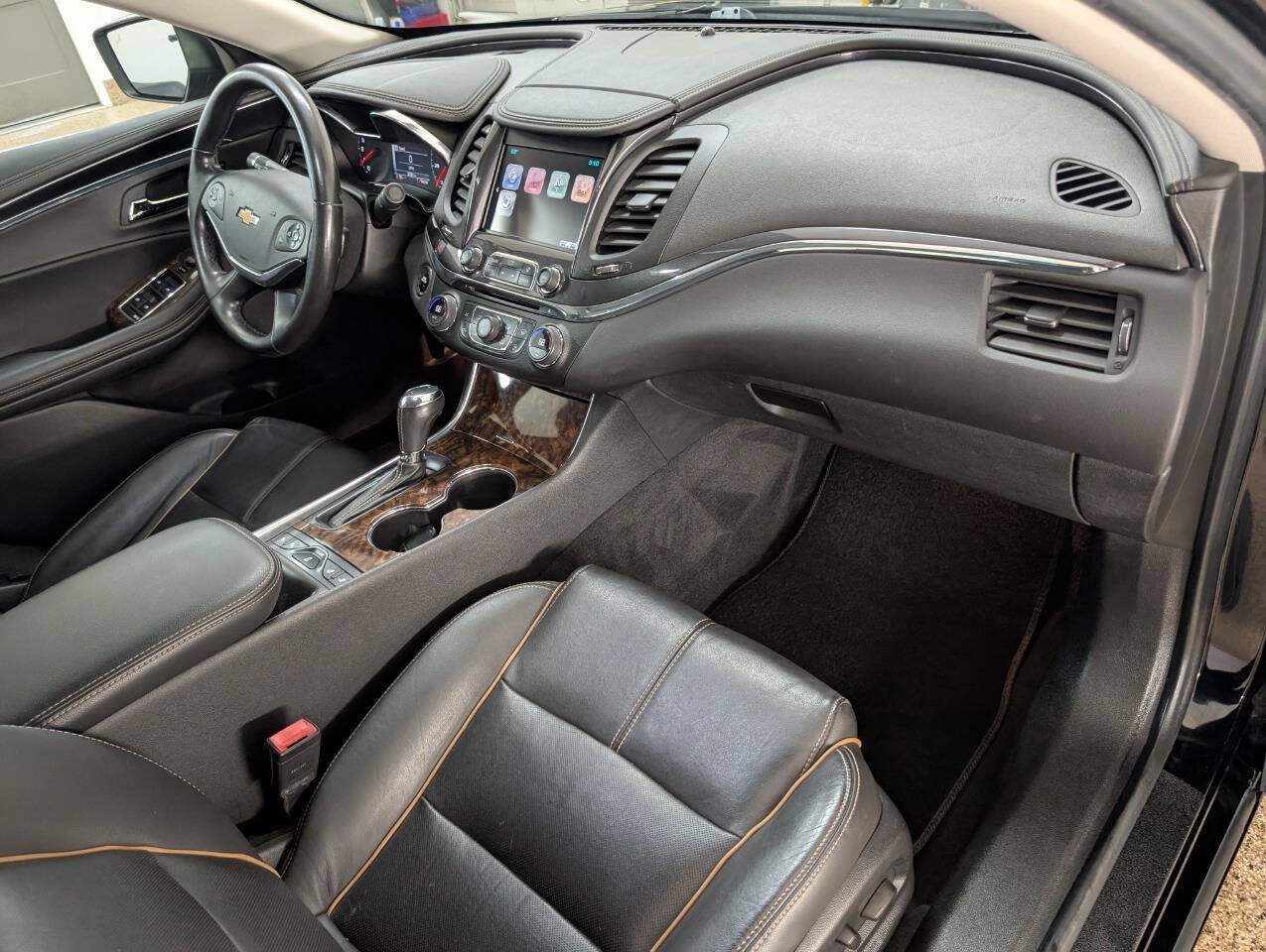Used 2014 Chevrolet Impala LTZ FWD image 21