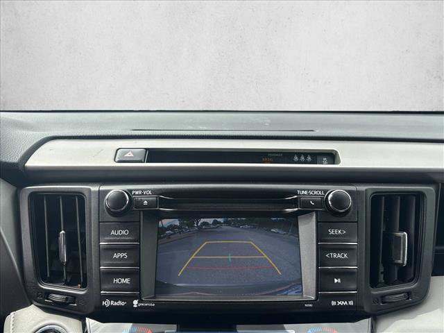 Used 2017 Toyota RAV4 XLE FWD image 14