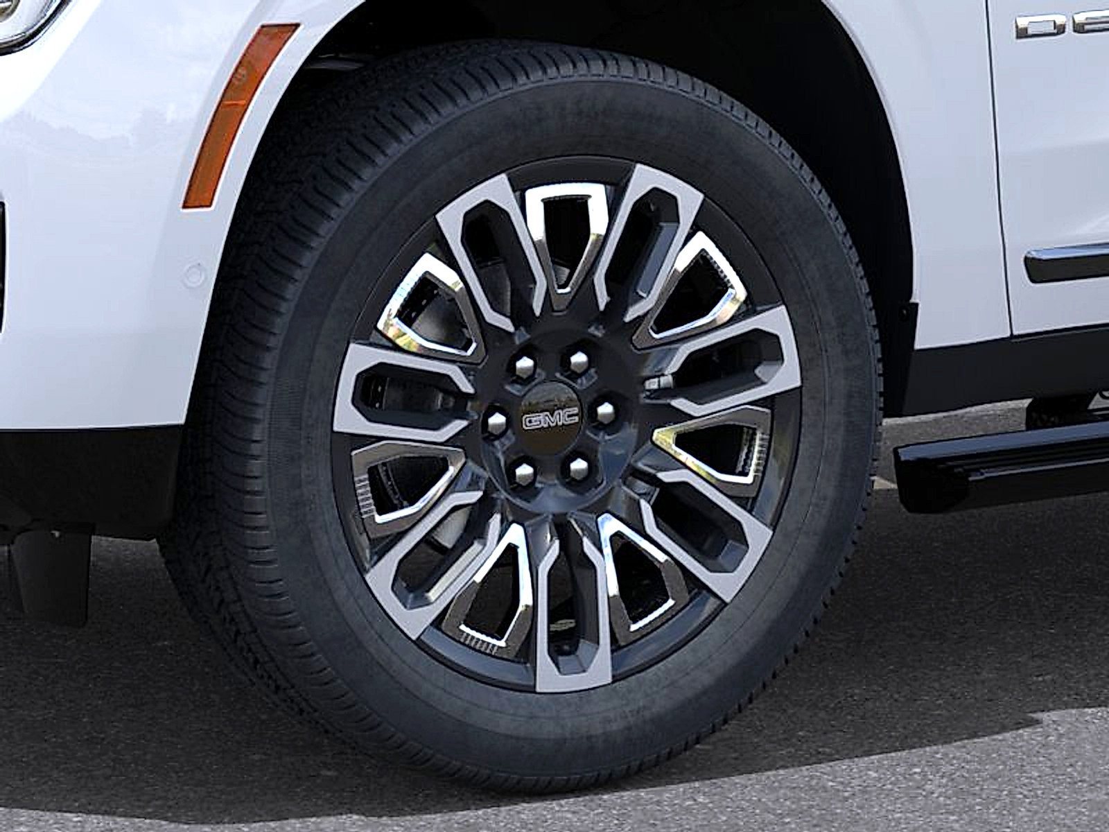 New 2026 GMC Yukon XL Denali Ultimate AWD/4WD image 9