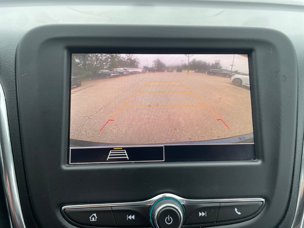 Used 2022 Chevrolet Equinox LS AWD/4WD image 27