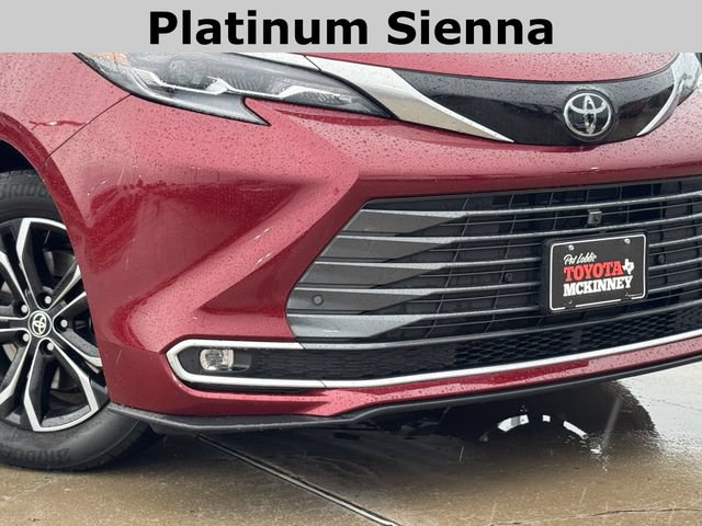 Used 2026 Toyota Sienna Platinum AWD/4WD image 3