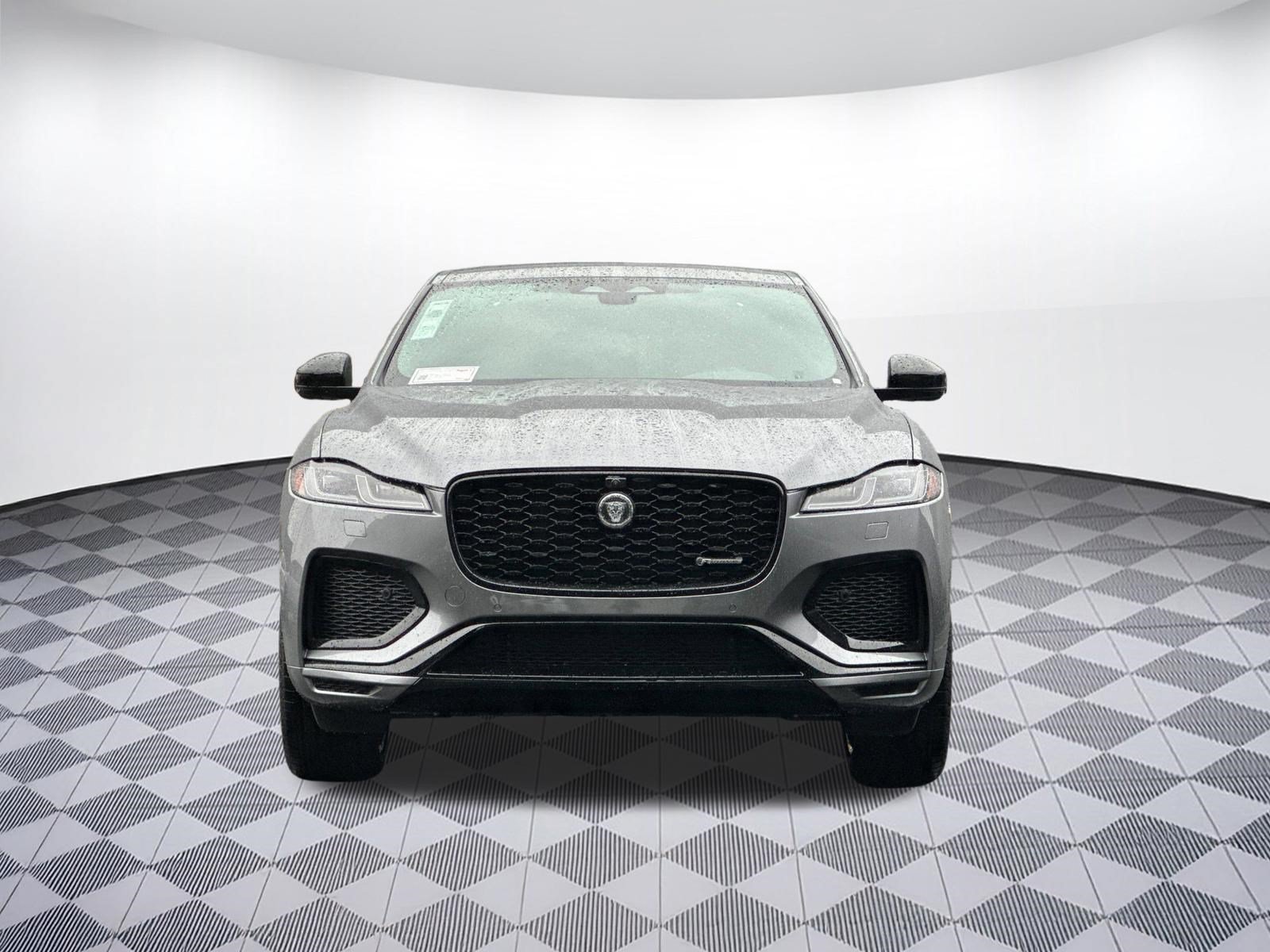 Used 2025 Jaguar F-PACE R-Dynamic S AWD/4WD image 20