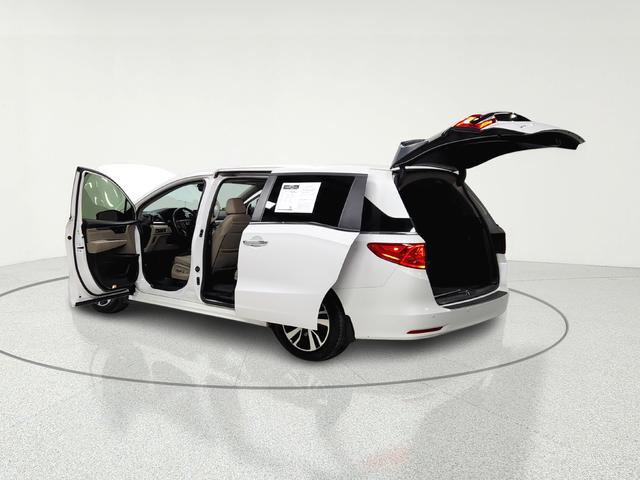 Used 2023 Honda Odyssey Touring image 16