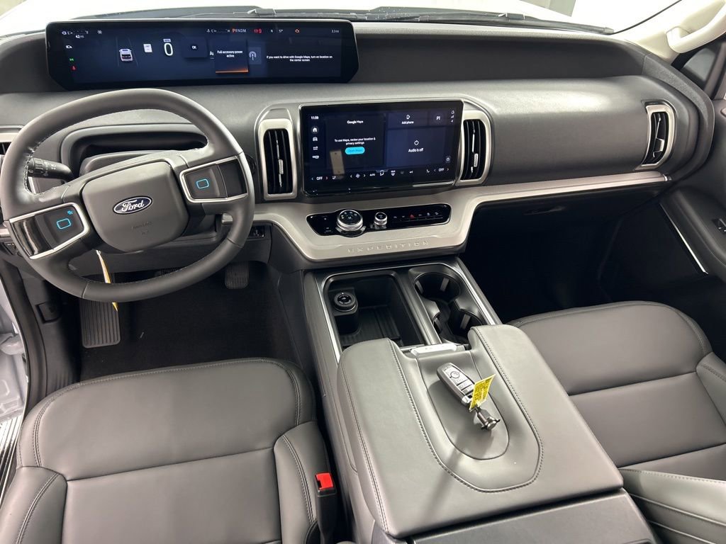 New 2026 Ford Expedition Active image 11