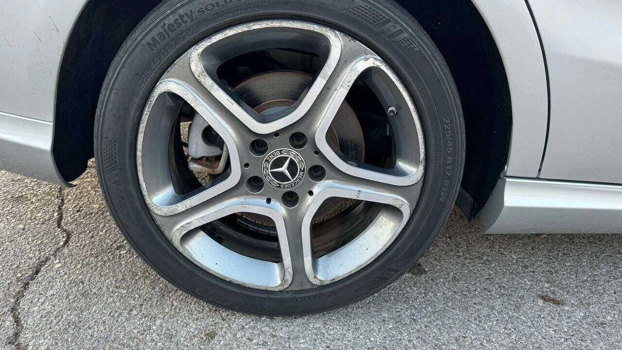 Used 2018 Mercedes-Benz CLA 250 image 35