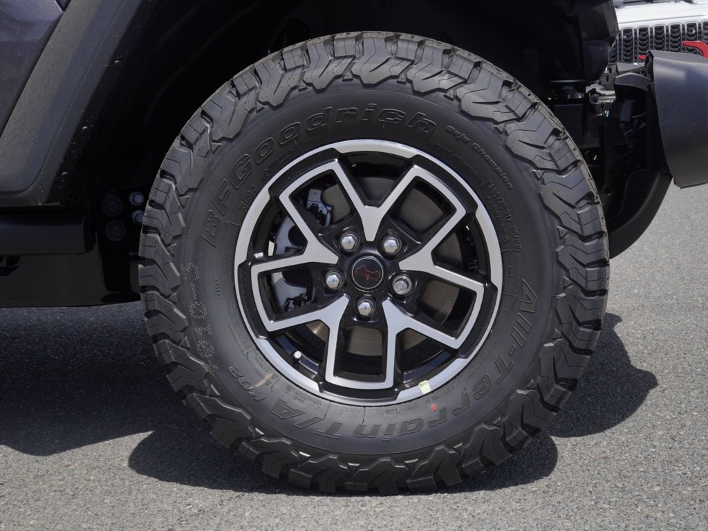 New 2026 Jeep Wrangler Unlimited Rubicon AWD/4WD image 11
