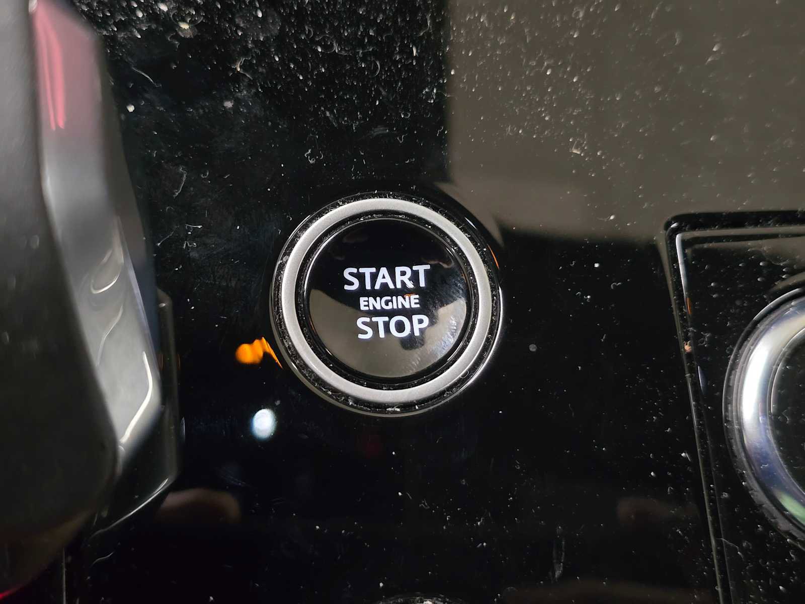 Used 2023 Land Rover Range Rover Sport SE Dynamic image 35